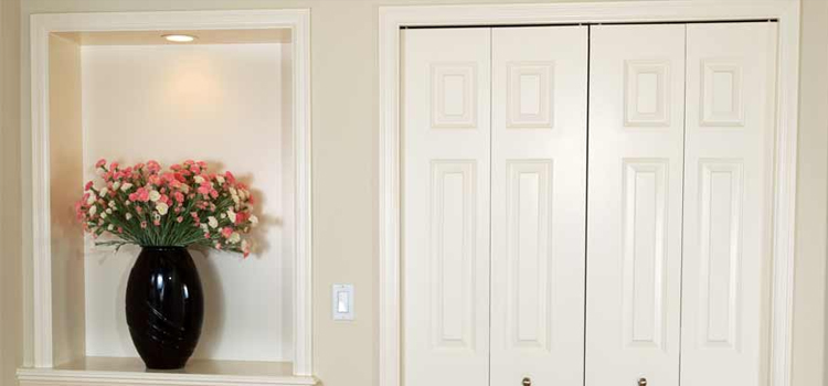 residential closet door repair in Casselberry
